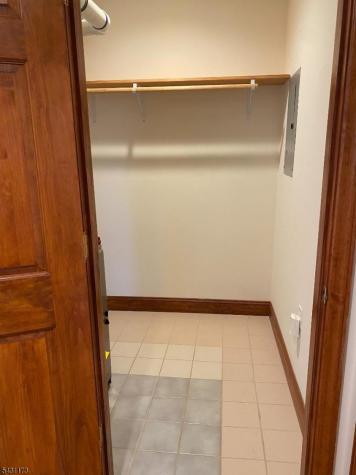 4 Hamilton Avenue Lodi NJ 07644