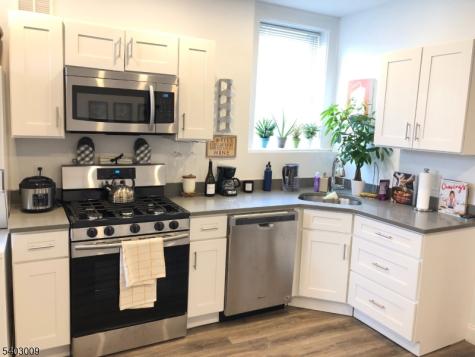 81 Glenridge Avenue Montclair NJ 07042