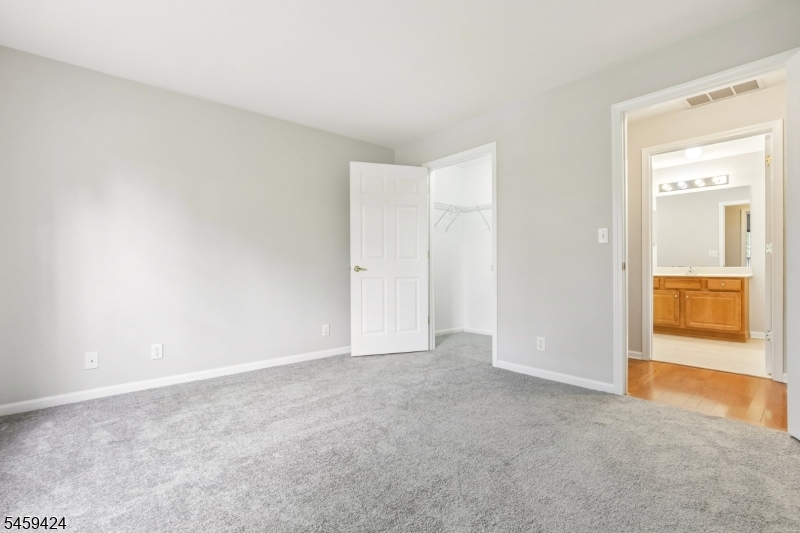 156 Old Farm Drive Allamuchy NJ 07838