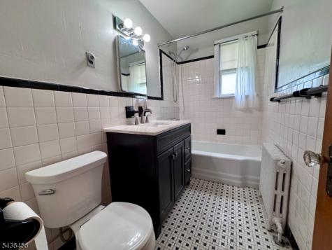 816 Kingsland Lane Fort Lee NJ 07024