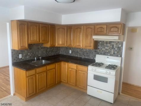 423 Clarkson Avenue Elizabeth NJ 07202