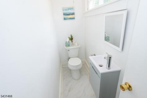 138 Harding Avenue Clifton NJ 07011