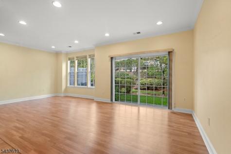 260 Riverwalk Way Clifton NJ 07014