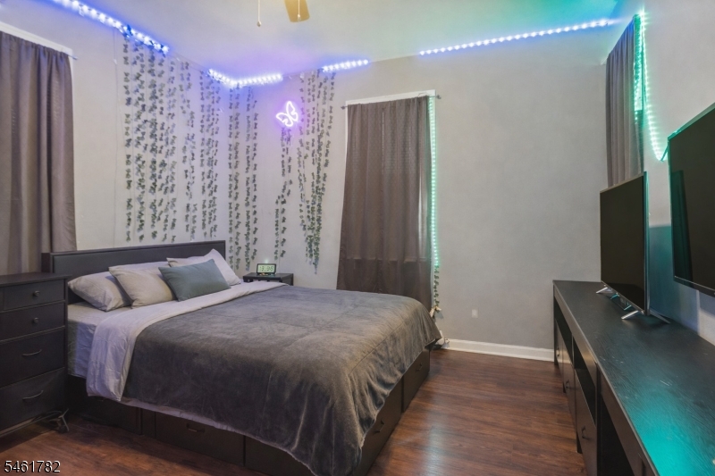 105 Huntington Terrace Newark NJ 07112
