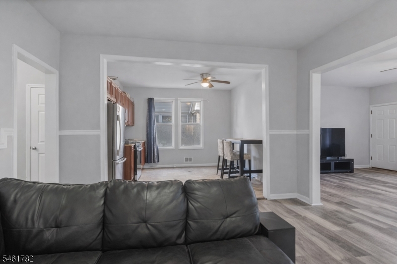 105 Huntington Terrace Newark NJ 07112