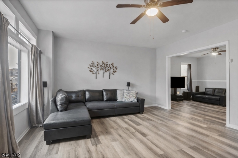 105 Huntington Terrace Newark NJ 07112