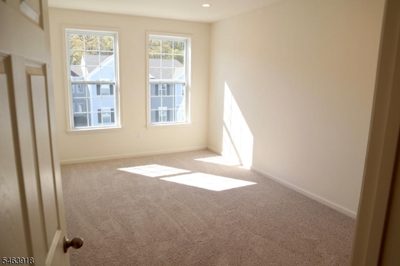 43 Aspen Drive Cedar Grove NJ 07009