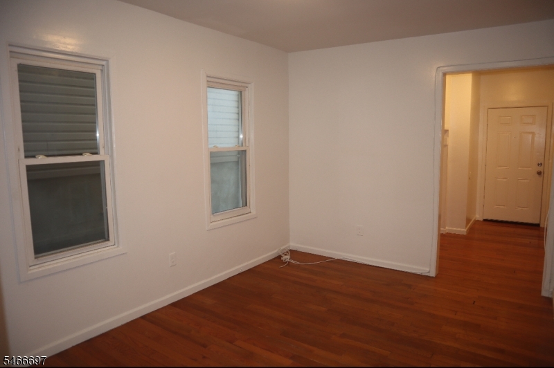 28 Stuyvesant Avenue Newark NJ 07106