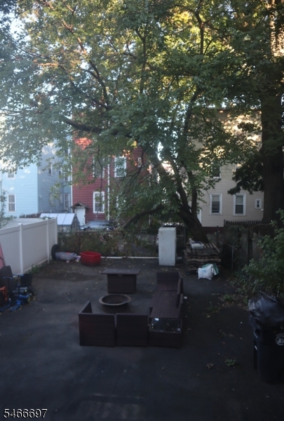28 Stuyvesant Avenue Newark NJ 07106