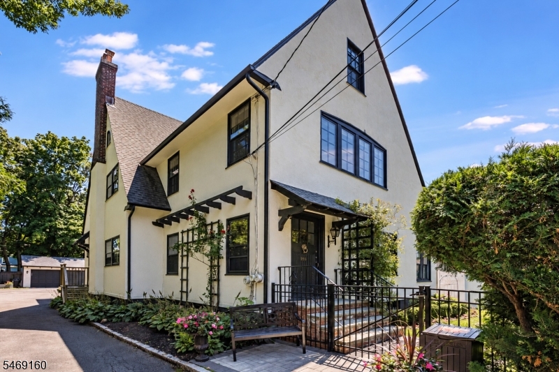 255 Park Street Montclair NJ 07043