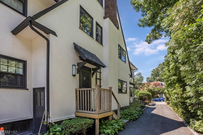 255 Park Street Montclair NJ 07043