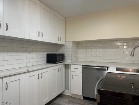 79 Valley Road Montclair NJ 07042