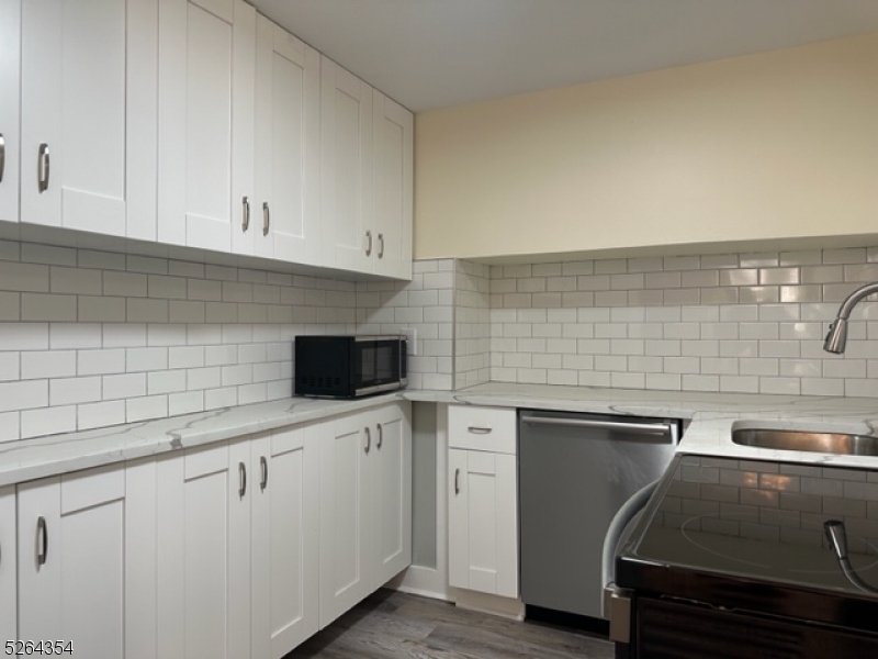79 Valley Road Montclair NJ 07042