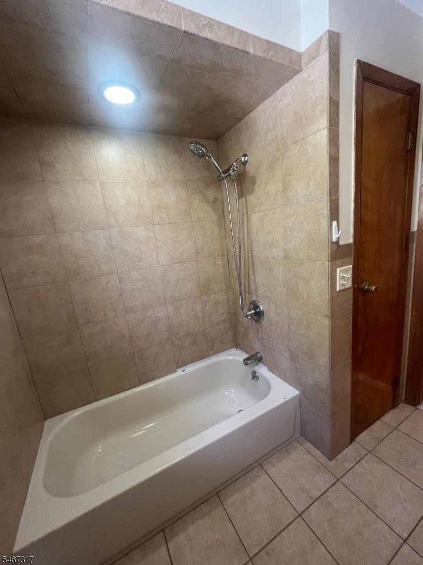 432 Edmund Avenue Paterson NJ 07502