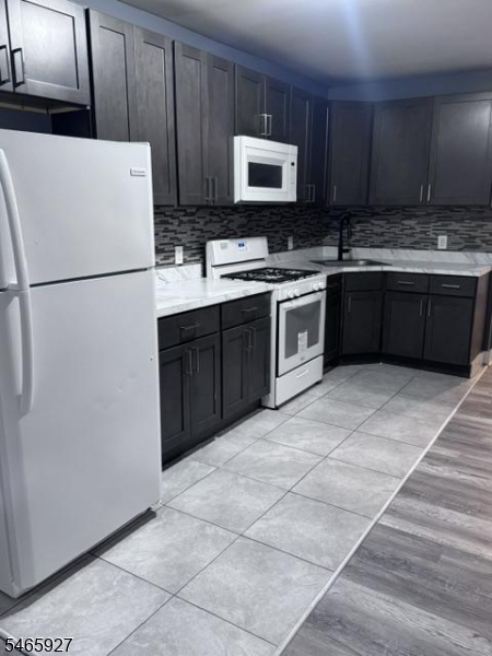 511 S Clinton Street East Orange NJ 07018