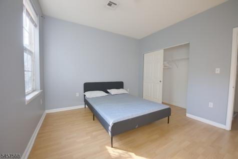 372 Bramhall Avenue Jersey City NJ 07304