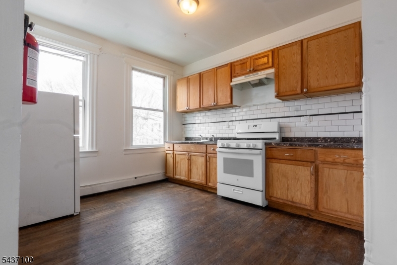 410 Chadwick Avenue Newark NJ 07112