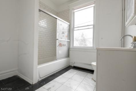 410 Chadwick Avenue Newark NJ 07112