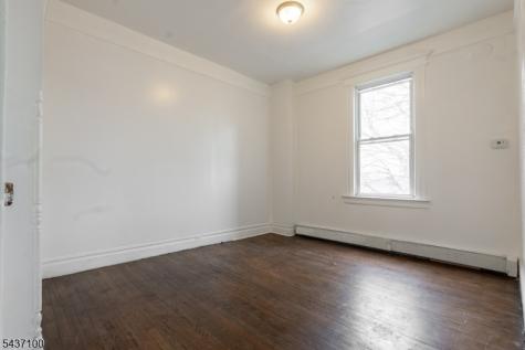 410 Chadwick Avenue Newark NJ 07112