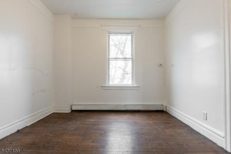 410 Chadwick Avenue Newark NJ 07112