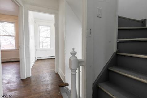 410 Chadwick Avenue Newark NJ 07112
