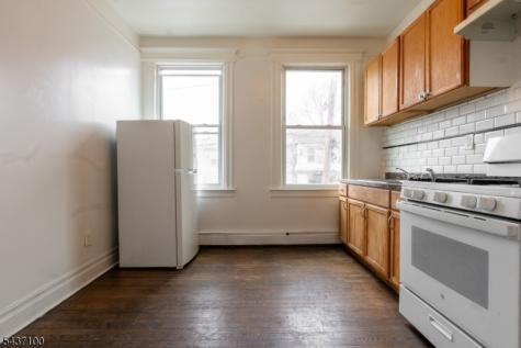 410 Chadwick Avenue Newark NJ 07112
