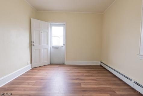 410 Chadwick Avenue Newark NJ 07112