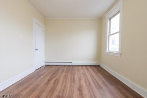410 Chadwick Avenue Newark NJ 07112