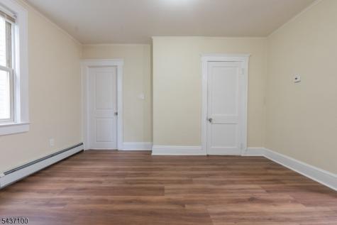 410 Chadwick Avenue Newark NJ 07112