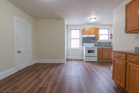 410 Chadwick Avenue Newark NJ 07112