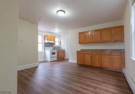 410 Chadwick Avenue Newark NJ 07112
