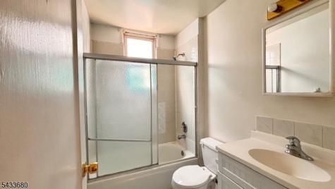 758 Hamilton Street Harrison NJ 07029