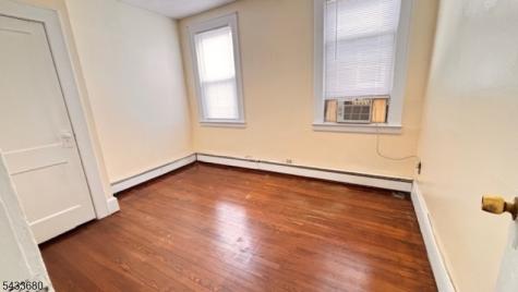 758 Hamilton Street Harrison NJ 07029