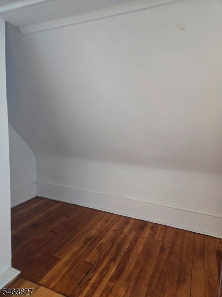 704 3RD Street Lyndhurst NJ 07071