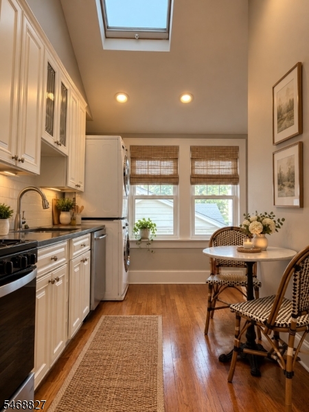 704 3RD Street Lyndhurst NJ 07071