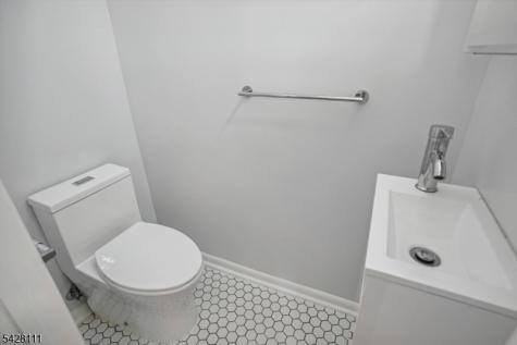 60 2ND Street South Orange Village NJ 07079
