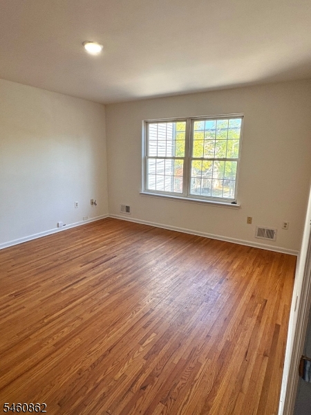 210 2ND Street Elizabeth NJ 07206