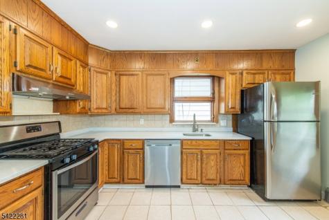 10 Walnut Parkway Montclair NJ 07042