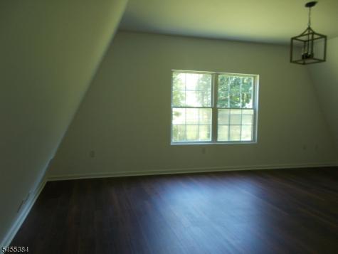 2 Millbrook Stillwater Road Hardwick NJ 07825