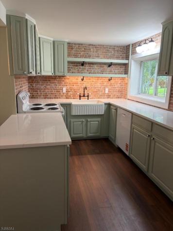 2 Millbrook Stillwater Road Hardwick NJ 07825