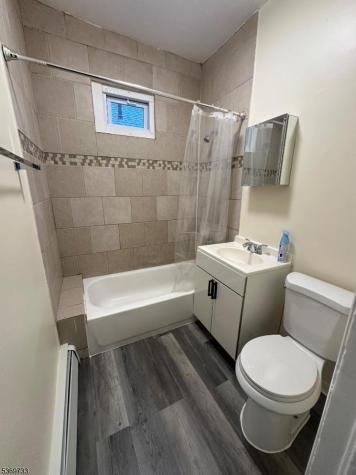 449 3RD Avenue Elizabeth NJ 07206