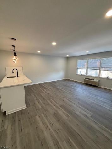 1036 Chancellor Avenue Maplewood NJ 07040
