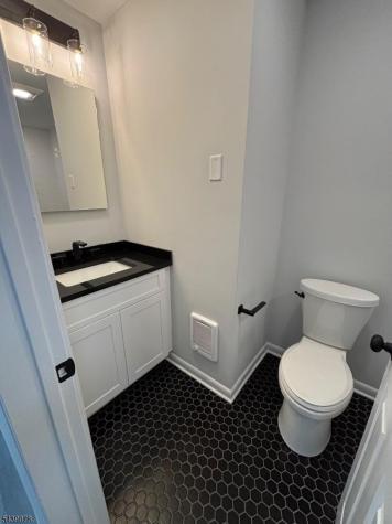 1036 Chancellor Avenue Maplewood NJ 07040