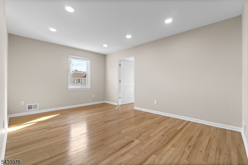 2 Andrew Court Bloomfield NJ 07003