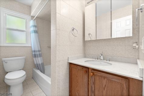 2 Andrew Court Bloomfield NJ 07003