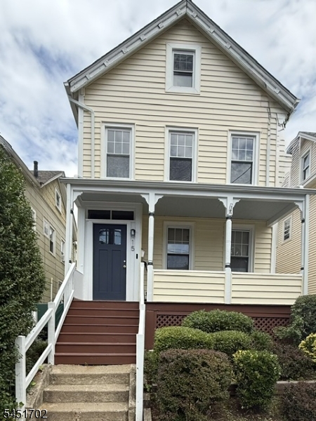 15 Montague Place Montclair NJ 07042
