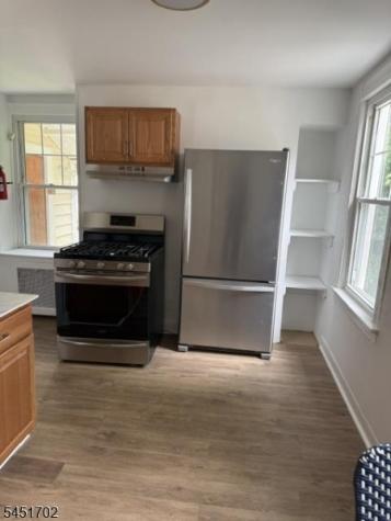 15 Montague Place Montclair NJ 07042