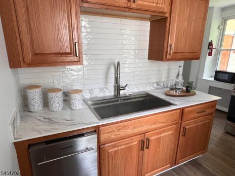 15 Montague Place Montclair NJ 07042