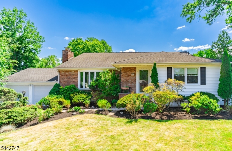 42 Sandy Hill Road Westfield NJ 07090