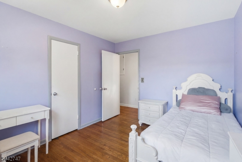 42 Sandy Hill Road Westfield NJ 07090
